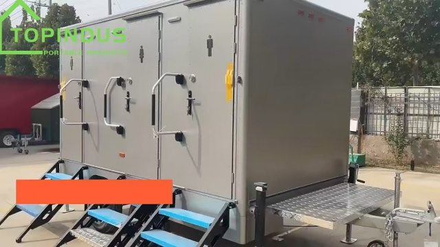 صديقة للبيئة ومريحة: كيف تُغيّر المراحيض المحمولة مفهوم الصرف الصحي في الهواء الطلق