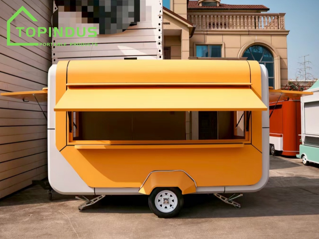 مقطورة طعام صفراء مصممة خصيصاً لعميلنا في غانا