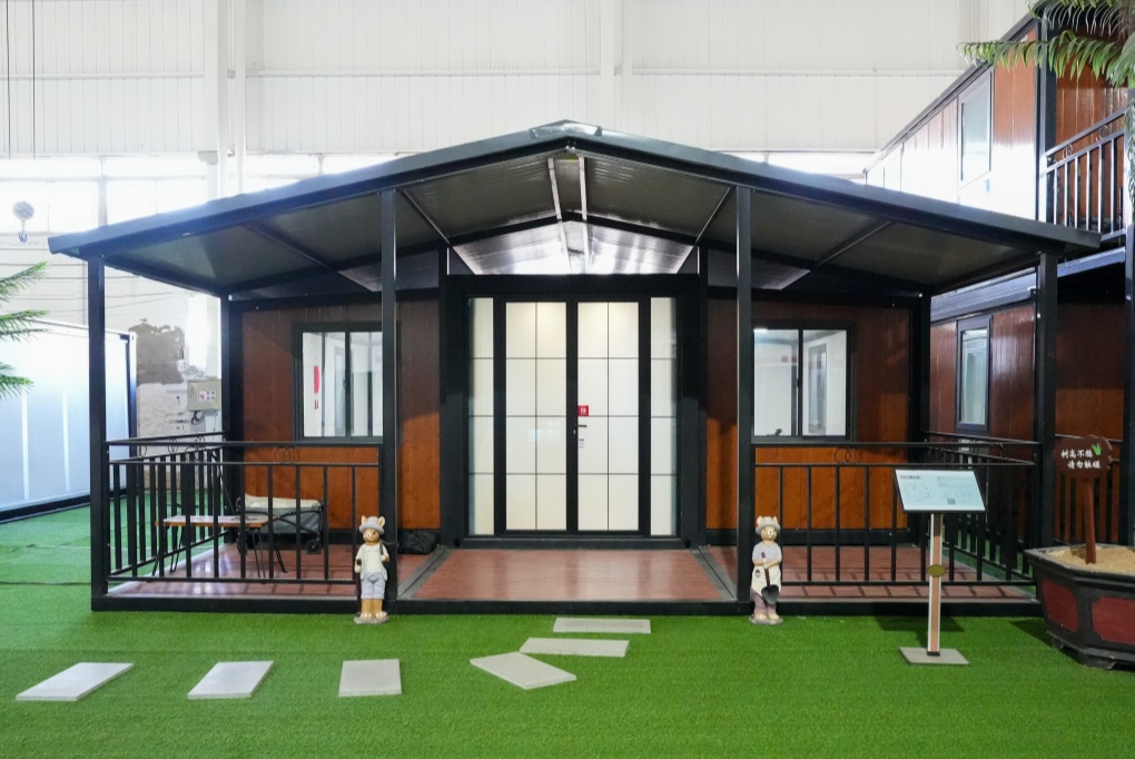 لماذا تختار المستلزمات الخارجية لدينا